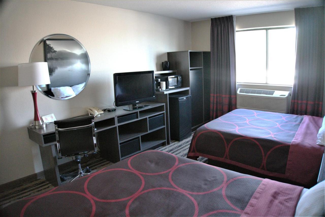 Super 8 By Wyndham Spirit Lake/Okoboji Habitación foto