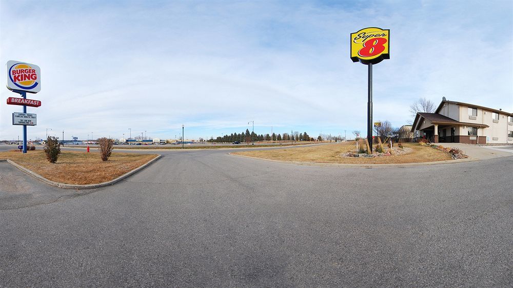 Super 8 By Wyndham Spirit Lake/Okoboji Exterior foto